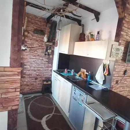 студио в стария град в бански стил Apartman *