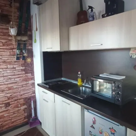 студио в стария град в бански стил Apartman